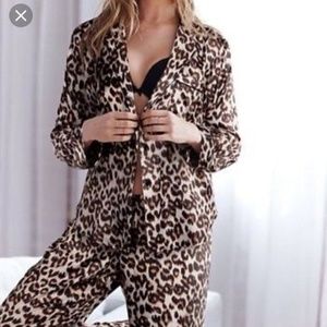 Victoria's secret leopard pajama set